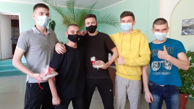 День сміху